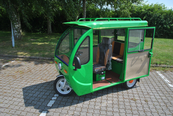 Elektrische cabine scooter/bromfiets 30 - Tilmor 30